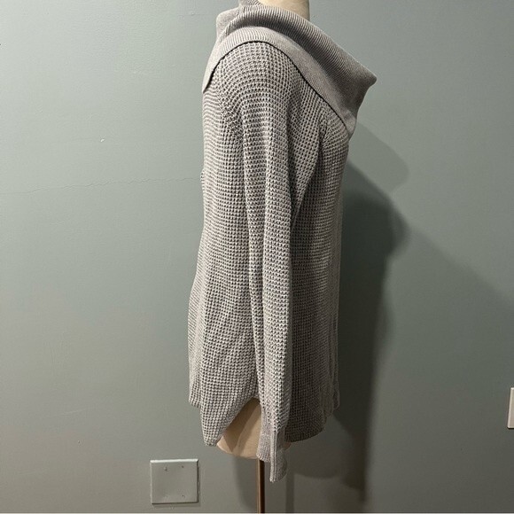 Michael Michael Kors Light Grey Chunky Waffle Knit Cowl Neck Sweater Size Small - Picture 4 of 9
